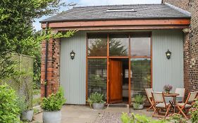 Barn Owl Cottage At Crook Hall Farm